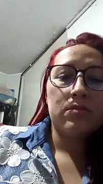 fieryluciana online show from October 20, 6:25 am