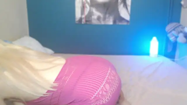 NADINNNE online show from March 21, 11:08 pm