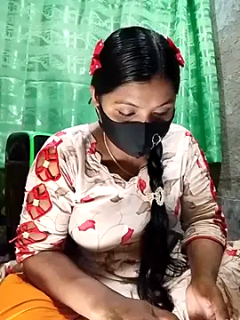 Snapshot of Mistompa24 chatting on February 4, 3:51 pm Mistompa24 online show from February 4, 3:51 pm