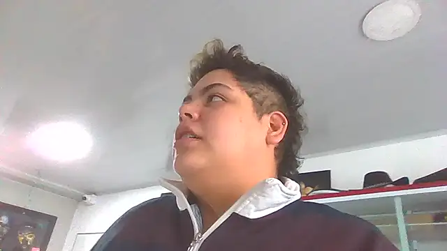 Hailey Curvy online show from November 9, 11:08 am