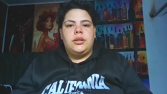 Snapshot of Hailey_Curvy chatting on June 10, 10:14 am Hailey Curvy online show from June 10, 10:14 am