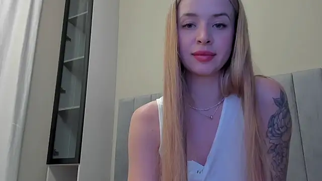 Touch me online show from February 21, 8:05 pm