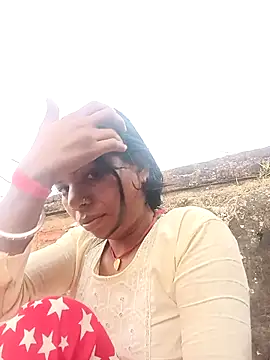 Snapshot of Rubi_sarma chatting on September 16, 12:33 am Rubi sarma online show from September 16, 12:33 am