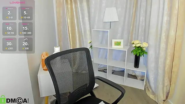 Hella Fabel online show from October 2, 1:12 am