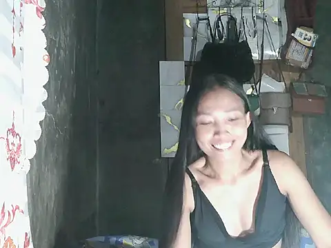 pinayhotii online show from October 31, 11:11 am