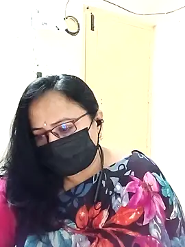Snapshot of Ananya_flower chatting on October 6, 8:34 am Ananya flower online show from October 6, 8:34 am