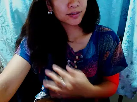 Snapshot of im_all_y0urs chatting on September 10, 3:06 am im all y0urs online show from September 10, 3:06 am