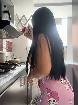 BrendaCrean online show from February 17, 2:37 pm