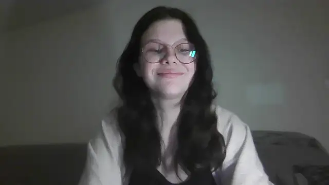 Snapshot of LaVostraDorothy chatting on October 17, 12:25 am LaVostraDorothy online show from October 17, 12:25 am