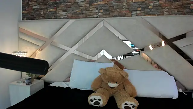 Valery Brand online show from September 19, 11:55 am