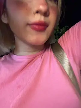 SweetBunnyGF online show from November 15, 12:41 am