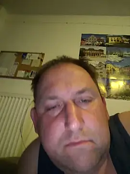 GenuineDedication42 online show from April 8, 12:32 am