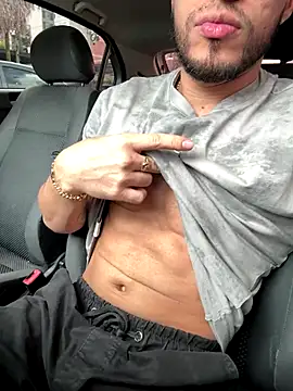 Thiago Hill online show from September 18, 7:16 pm