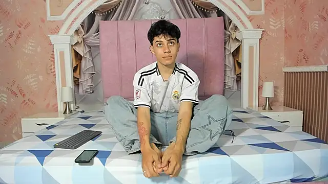 Dani rivass online show from September 22, 11:12 am