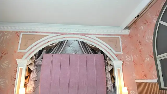 Dani rivass online show from October 7, 11:18 am