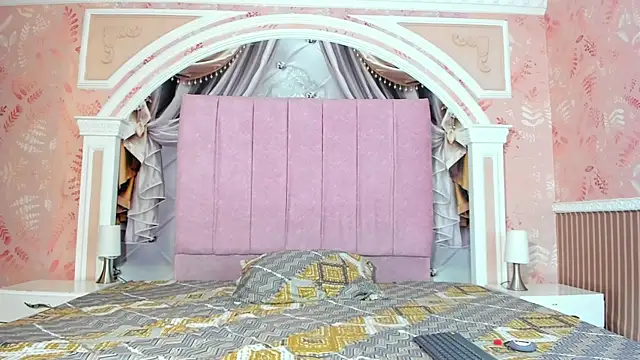 Dani rivass online show from October 9, 11:08 am