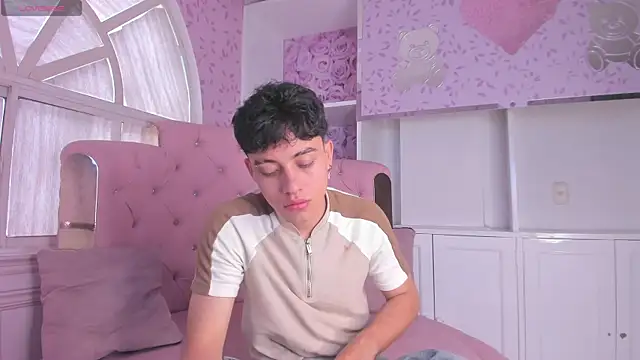 Dani rivass online show from December 17, 1:28 pm