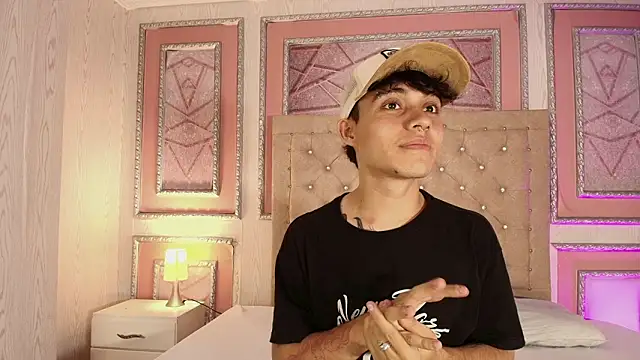 Snapshot of Dani_rivass chatting on March 4, 3:12 am Dani rivass online show from March 4, 3:12 am