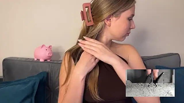 GoddessRoss online show from September 26, 6:34 pm