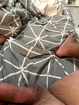 julienCr7 online show from November 19, 3:12 pm