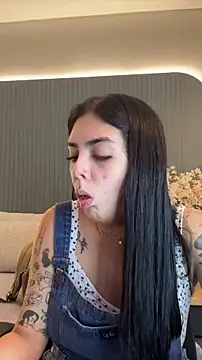 AliceRitter online show from December 19, 5:31 pm