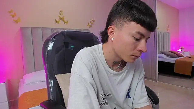 Nascary Fox online show from January 13, 7:41 pm