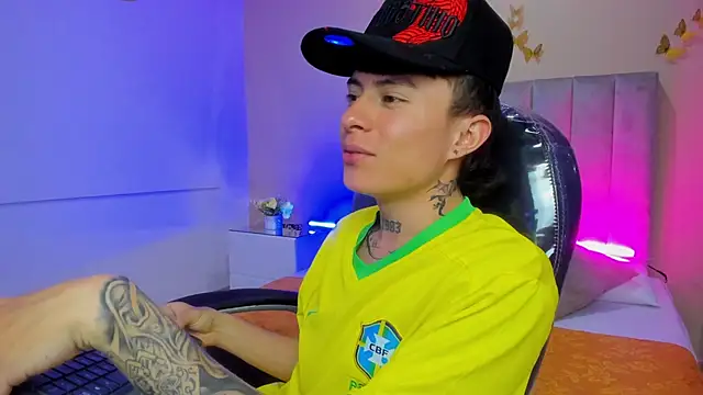 Nascary Fox online show from February 26, 7:57 pm