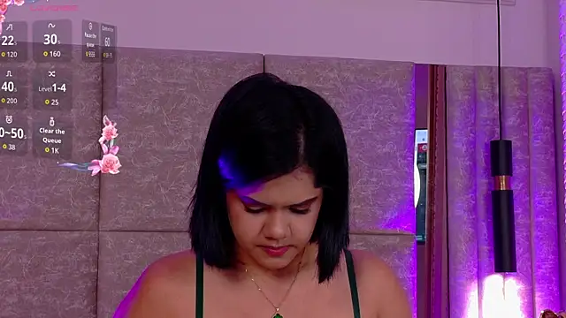 Martina-Roberts- online show from October 15, 4:56 am