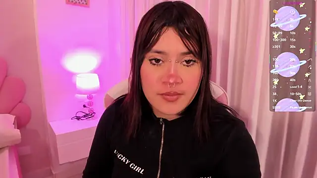 mia yeager online show from January 9, 3:31 am