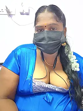Snapshot of bakyasree143 chatting on October 13, 12:49 pm bakyasree143 online show from October 13, 12:49 pm