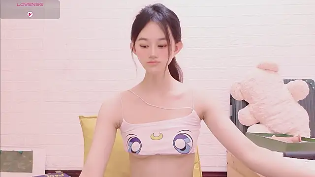 marina-cutegirll online show from February 18, 11:01 pm