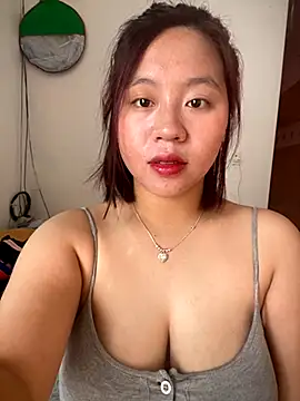 maianhcute online show from October 28, 1:20 am