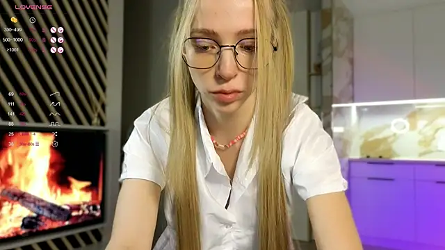 BritaKiss online show from September 12, 2:11 am