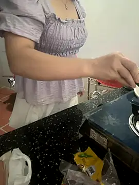 kem 2000 online show from October 4, 3:32 pm