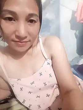 Snapshot of YAYAA-502 chatting on September 12, 2:39 pm YAYAA-502 online show from September 12, 2:39 pm