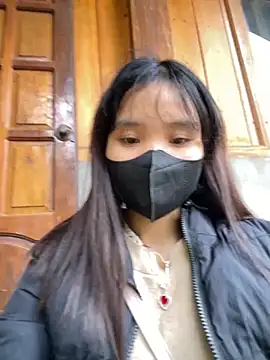 Snapshot of Ngoc-bbi chatting on November 13, 6:01 am Ngoc-bbi online show from November 13, 6:01 am