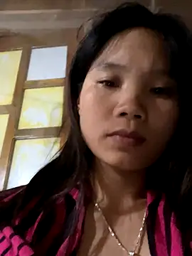 Snapshot of Ngoc-bbi chatting on November 28, 2:20 pm Ngoc-bbi online show from November 28, 2:20 pm