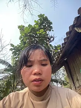 Snapshot of Ngoc-bbi chatting on January 13, 6:40 am Ngoc-bbi online show from January 13, 6:40 am