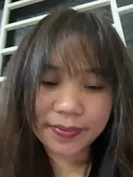 Snapshot of Ngoc-bbi chatting on February 21, 3:13 pm Ngoc-bbi online show from February 21, 3:13 pm