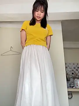 Snapshot of Ngoc-bbi chatting on February 22, 4:13 am Ngoc-bbi online show from February 22, 4:13 am