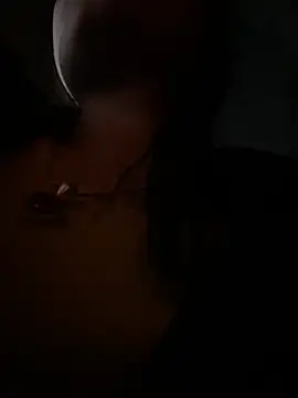 Ngoc-bbi online show from March 8, 7:06 pm