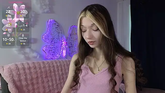 KiraGlam online show from September 27, 10:42 am