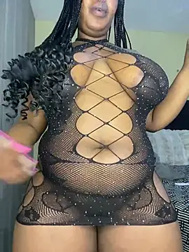 Ebony Warlock  online show from July 17, 8:10 am