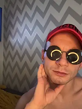 Seriy43 online show from January 14, 1:17 pm