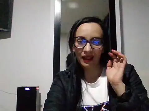 Snapshot of sarita_star chatting on September 24, 4:38 am sarita star online show from September 24, 4:38 am