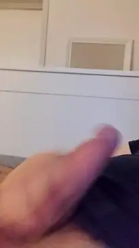 NewJoiner online show from March 24, 9:42 pm