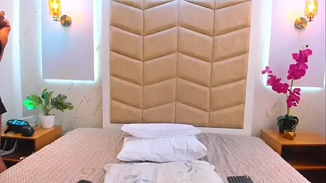 JanexHope online show from November 16, 4:12 pm