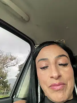 JanexHope online show from April 4, 7:55 pm