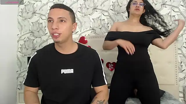 Snapshot of Luna_Noire1 chatting on February 17, 3:36 am Luna Noire1 online show from February 17, 3:36 am