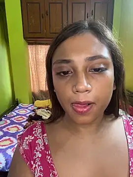 Snapshot of goodvibesonly44445 chatting on September 21, 7:10 am goodvibesonly44445 online show from September 21, 7:10 am